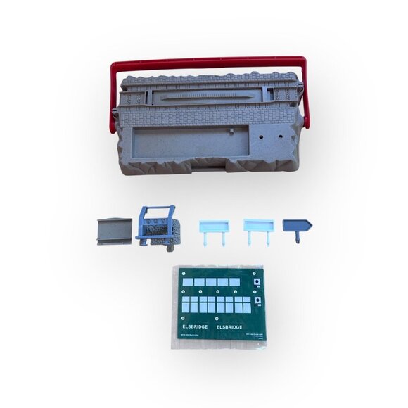 Thomas and Friends Elsbridge Train Set With Tracks Tunnels and Accessories - Picture 12 of 16